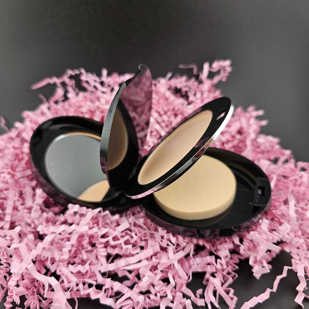 2-in-1 Amuse Cream & Powder Compact Vanilla Makeup Face Foundation Cosmetic
